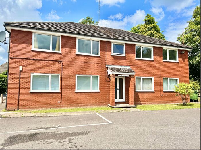 2 Bedroom Apartment To Rent In Brittain Court, GU47