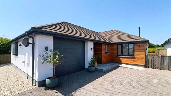 3 Bedroom Detached House For Sale In Green Meadows, Camelford, PL32