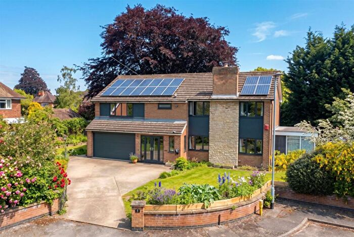 5 Bedroom Detached House For Sale In Elm Close, Newark, NG24