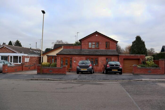 6 Bedroom Detached House To Rent In Kingsway Road, Leicester LE5