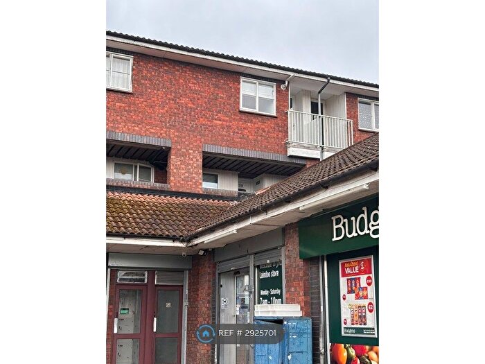 2 Bedroom Maisonette To Rent In Hoover Drive, Basildon, SS15