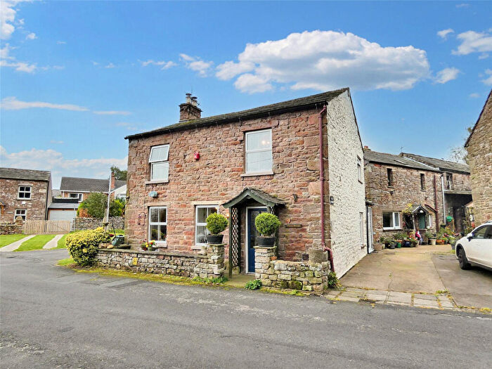 5 Bedroom Detached House For Sale In Mellwood Winton, Kirkby Stephen, CA17