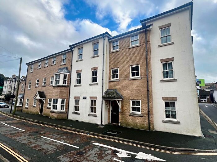 2 Bedroom Flat For Sale In Flat Clarendon Press, Market Street, Ventnor, Isle Of Wight, PO38