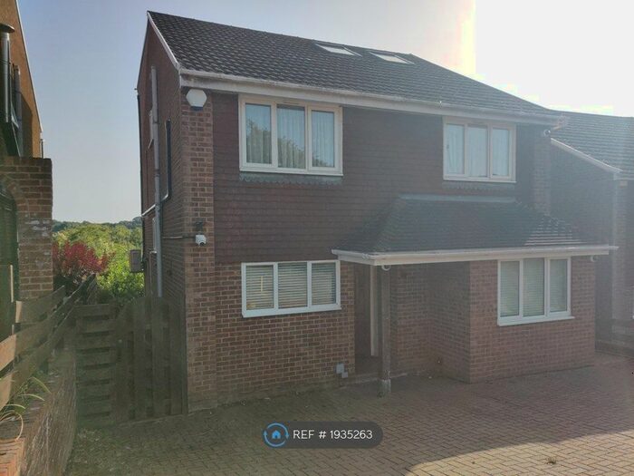 6 Bedroom Detached House To Rent In Mount Pleasant, Biggin Hill, Westerham, TN16