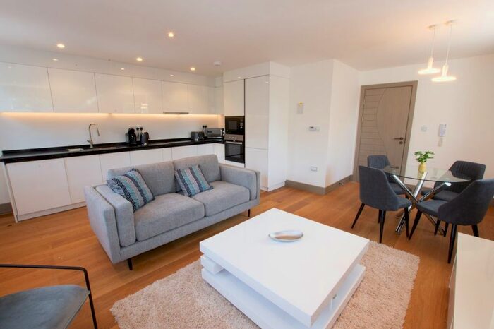 1 Bedroom Flat To Rent In Stile Hall Parade, London, W4