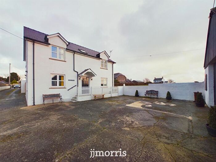 3 Bedroom Detached House For Sale In Blaenannerch, SA43