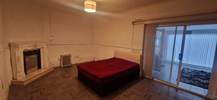 1 Bedroom Flat To Rent In Cole Valley Road, B28