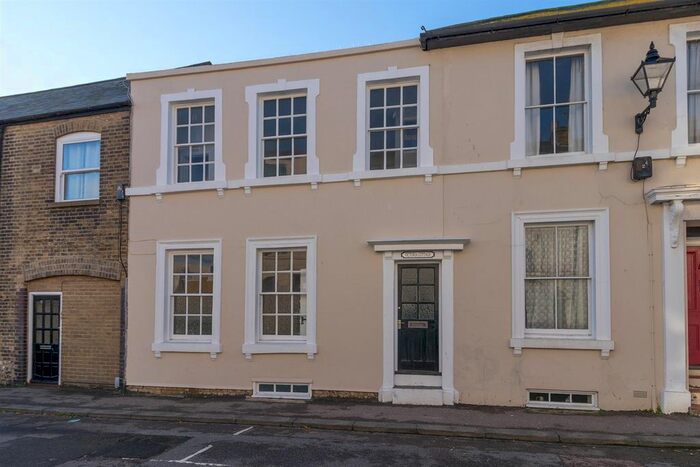 1 Bedroom Terraced House To Rent In Burlington House, Townwall Street, Dover, CT16