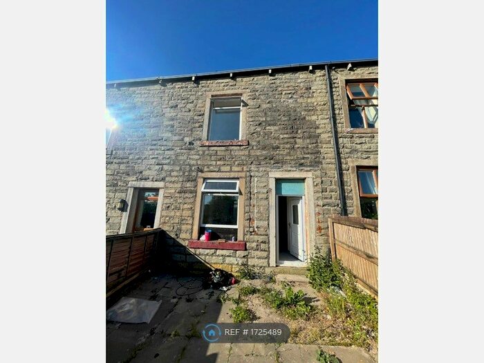 2 Bedroom Terraced House To Rent In Pine Street, Bacup, OL13