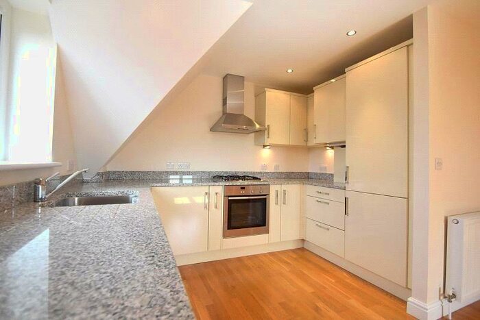 2 Bedroom Apartment To Rent In St. Leonards Road, Windsor, Berkshire, SL4