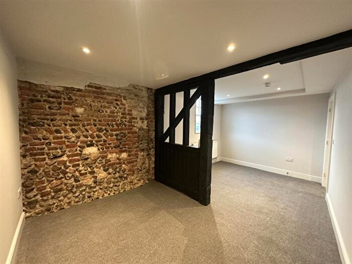 2 Bedroom Flat To Rent In Bridge Street, Newhaven, BN9