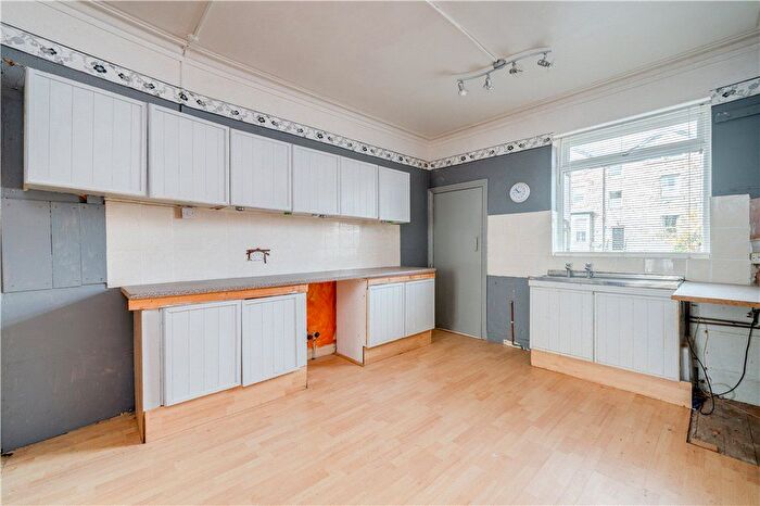 1 Bedroom Flat For Sale In Harlow Terrace, Harrogate, HG2