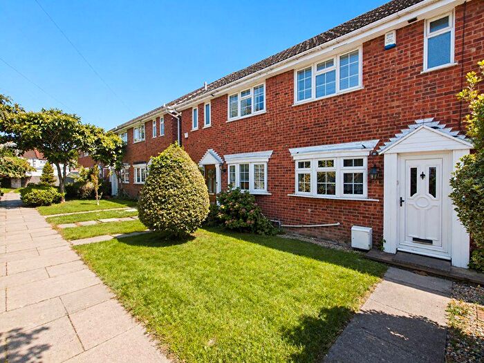 3 Bedroom Terraced House For Sale In Eagle Close, Enfield, EN3