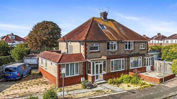 4 Bedroom Semi-Detached House For Sale In Garrick Road, Worthing, BN14