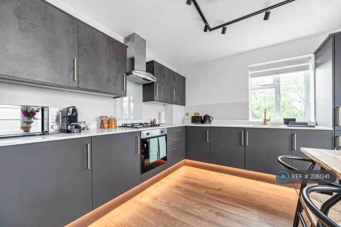 2 Bedroom Penthouse To Rent In The Avenue, Wembley, HA9