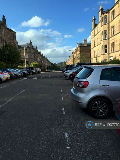5 Bedroom Flat To Rent In Thirlestane Road, Edinburgh, EH9