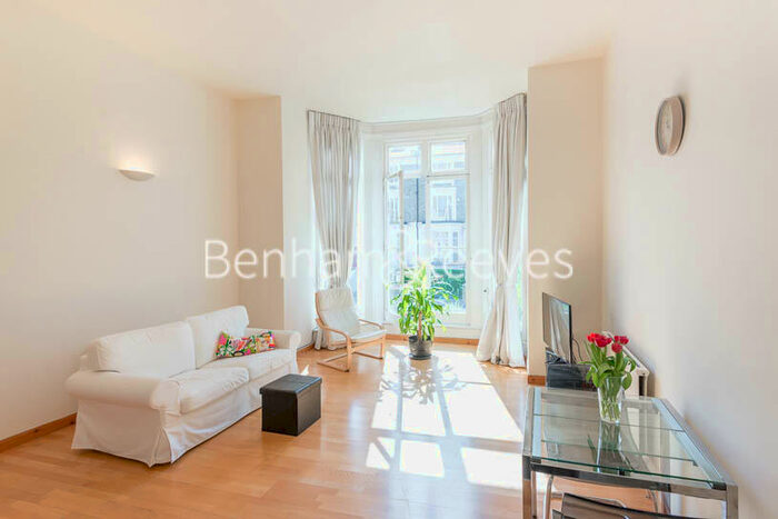 1 Bedroom Apartment To Rent In Upper Park Road, Belsize Park, NW3