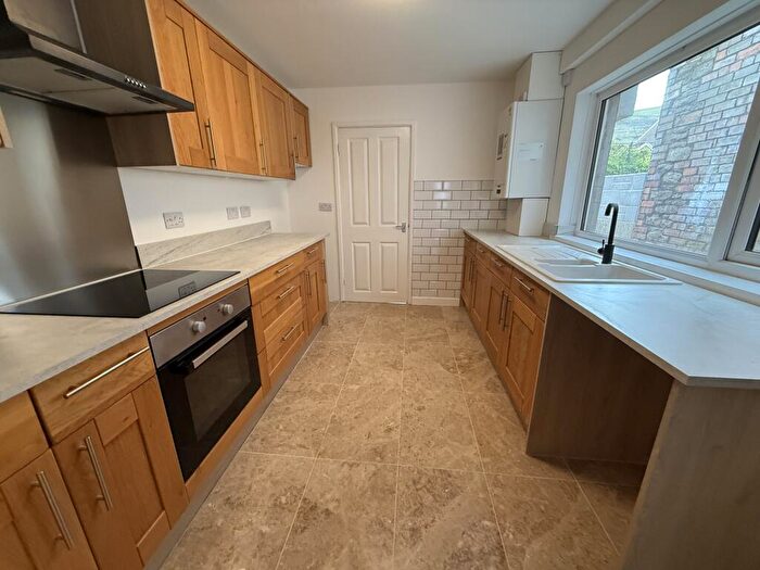 2 Bedroom House To Rent In Upper West End, Port Talbot, SA13