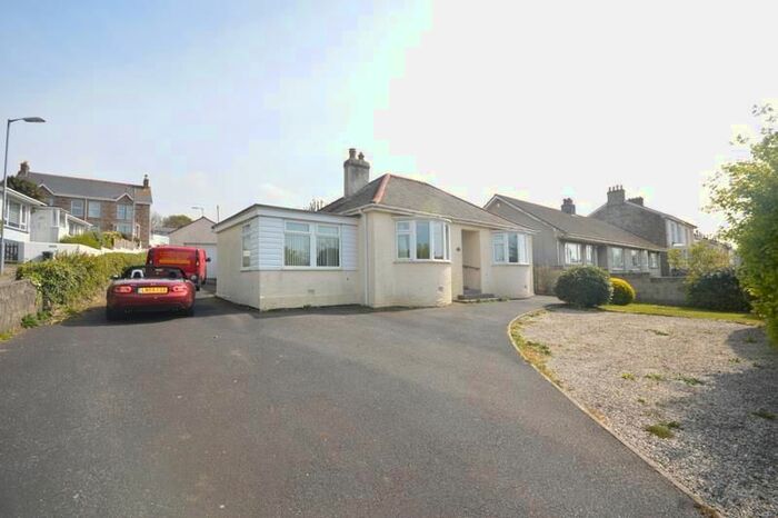 3 Bedroom Detached Bungalow To Rent In Redbrooke Road, Camborne, TR14