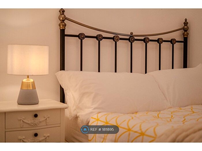 1 Bedroom Flat To Rent In Warwick Way, London, SW1V