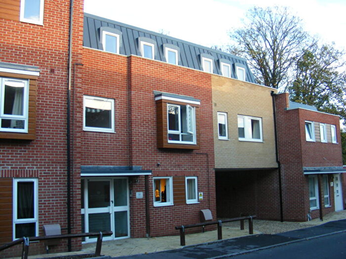 3 Bedroom House To Rent In Portswood Road, Portswood, Southampton, SO17