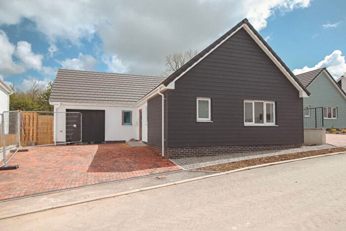 2 Bedroom Detached Bungalow For Sale In Evergreen Way, Mount Sandford Green, Barnstaple, EX32