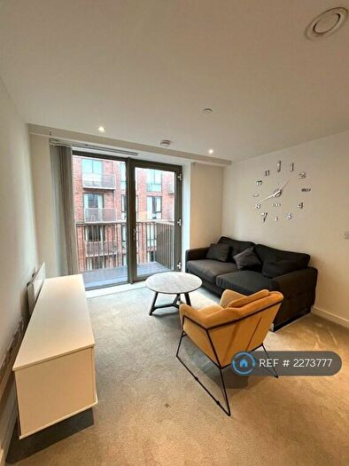 2 Bedroom Flat To Rent In Block C, Salford, M5