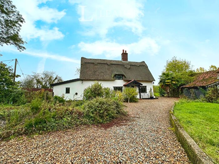 4 Bedroom Detached House To Rent In Harris Green, Hardwick, NR15