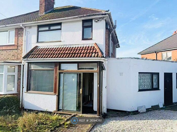 3 Bedroom Semi Detached House To Rent In Croft Down Road, Solihull, B92