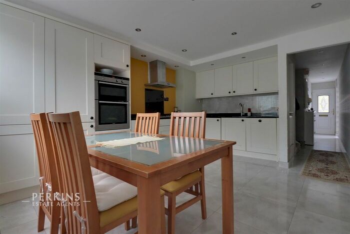 3 Bedroom Property To Rent In Bannister Close, Greenford, UB6