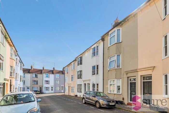 4 Bedroom Terraced House To Rent In St. Martins Place, Brighton, BN2