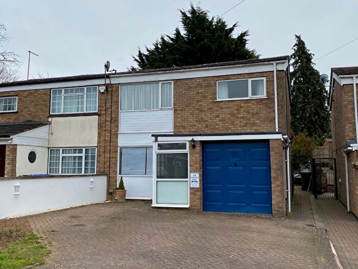 3 Bedroom Semi-Detached House For Sale In Windmill Avenue, Blisworth, Northampton, NN7