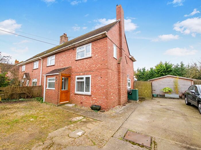 4 Bedroom Semi-Detached House For Sale In Quarry Close, Stour Provost, Gillingham, SP8