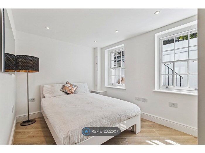 2 Bedroom Flat To Rent In Cosway Street, London, NW1
