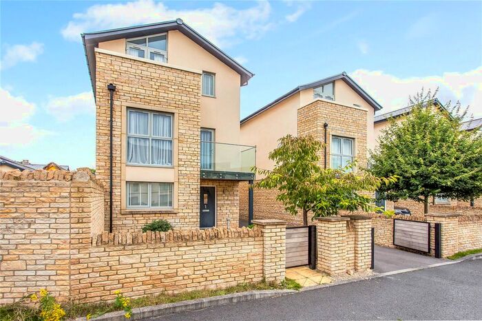 5 Bedroom Detached House For Sale In Chelscombe Close, Lansdown, Bath, BA1