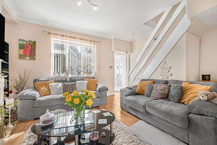 3 Bedroom Terraced House For Sale In Southpandy Road, Caerphilly, CF83