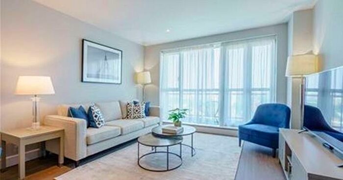 2 Bedroom Property To Rent In Westferry Circus, London, E14