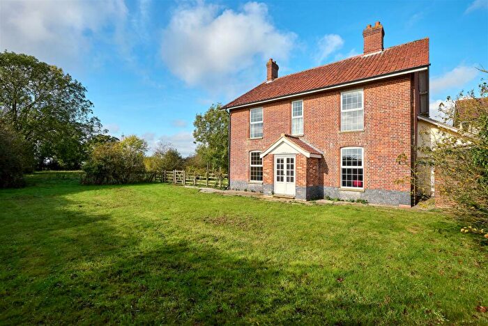 6 Bedroom Detached House For Sale In Wacton Road, Forncett St. Peter, Norwich, NR16