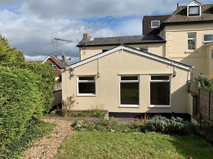 1 Bedroom Bungalow To Rent In Westlands, Dawlish, EX7