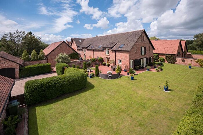 5 Bedroom Barn Conversion For Sale In The Oaklands At Brookside Farm, Old Lane, Pulford, CH4