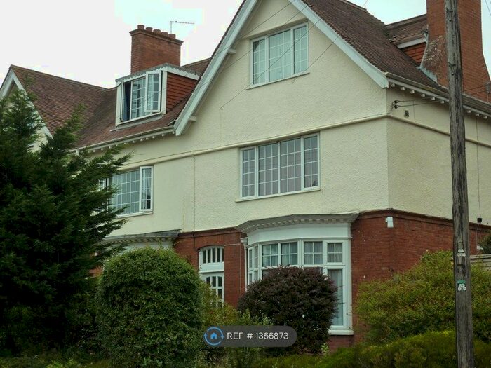 Studio To Rent In Waterloo Road, Wellington, TA21