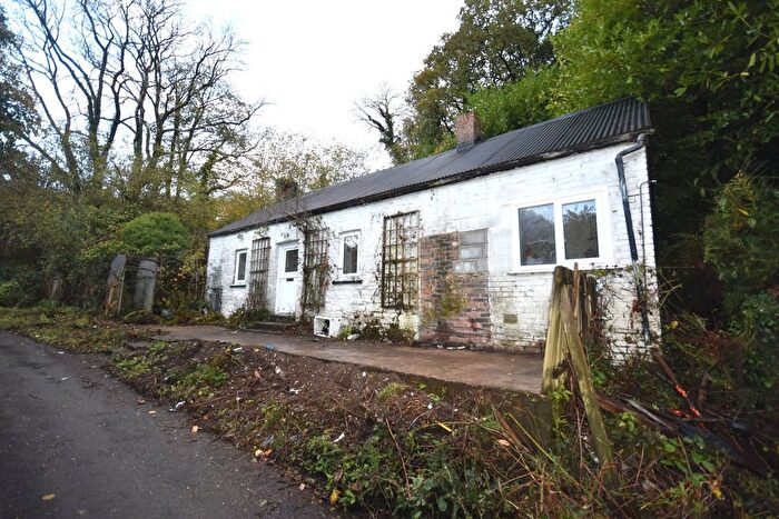 2 Bedroom Cottage For Sale In Llandysul, SA44