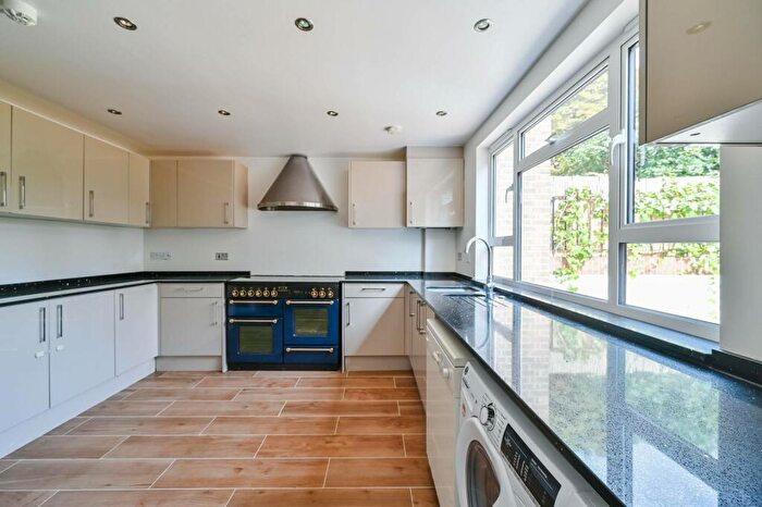 4 Bedroom Terraced House To Rent In Northwick Terrace, St John's Wood, London, NW8