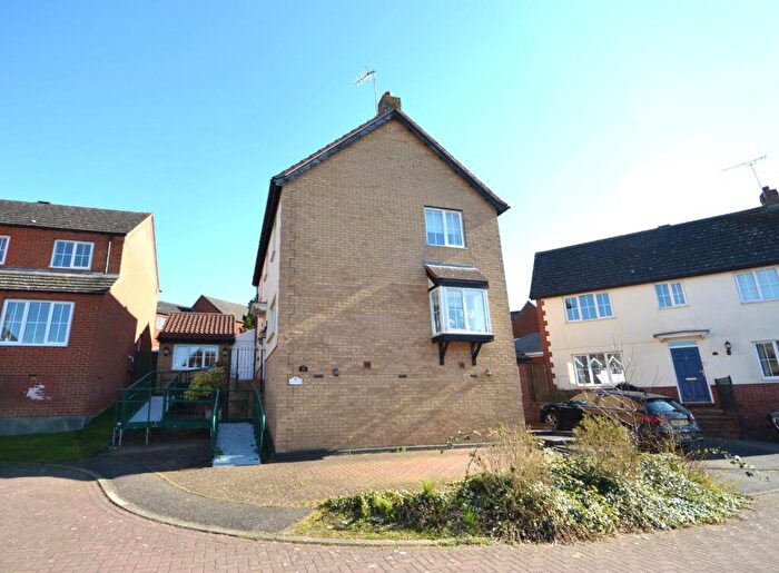 3 Bedroom Detached House For Sale In Cramswell Close, Haverhill, CB9