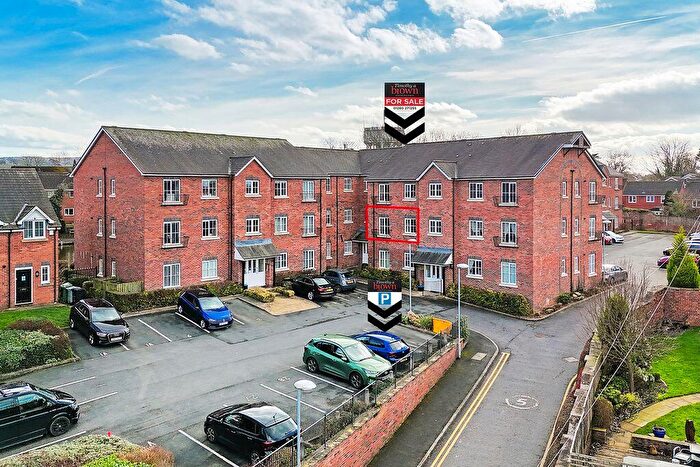 2 Bedroom Apartment For Sale In Canal Road, Congleton, CW12