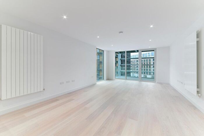 2 Bedroom Flat To Rent In Flagship House, Royal Wharf, London, E16