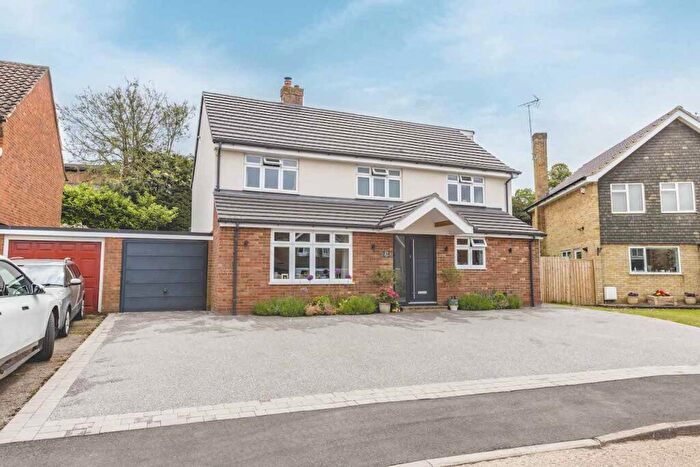 4 Bedroom Detached House For Sale In Southbourne Drive, Bourne End, SL8