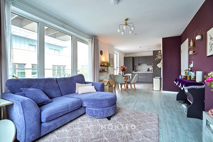 2 Bedroom Apartment To Rent In Chamberlain Court, Ironworks Way, London, E13