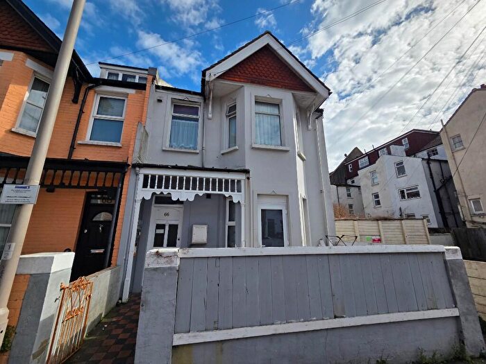 1 Bedroom Flat To Rent In Langney Road, Eastbourne, East Sussex, BN21