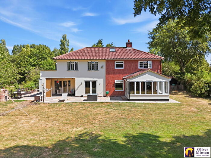 5 Bedroom Detached House For Sale In Family Home With Annex - Anstey, Herts, SG9